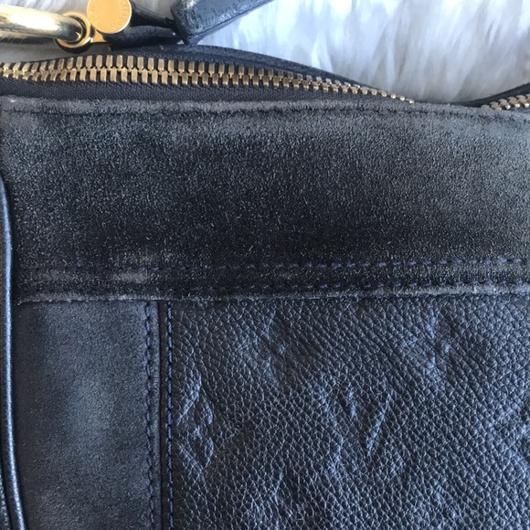 Louis Vuitton Audacieuse PM Navy Monogram Enpreinte - Picture 3 of 15